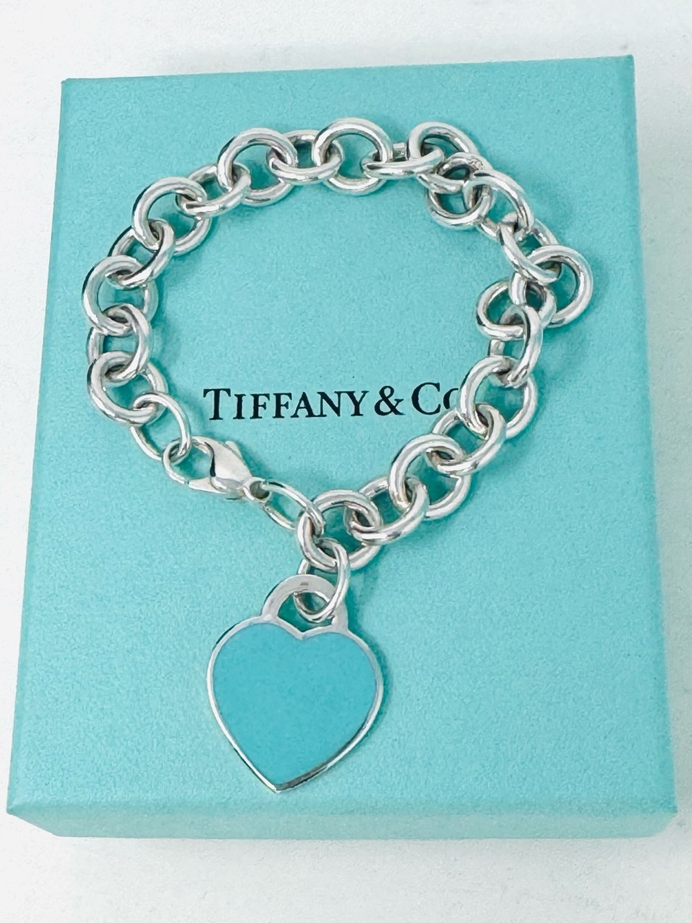 Authentic Tiffany & Co. Enamel Blue Return To Heart Tag Charm Bracelet - Picture 5 of 9